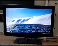32 Zoll TV Samsung LE32B652T4P Fernseher mit HDMI 80 cm Diagonale