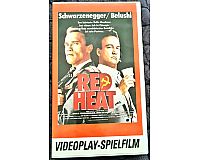 Red Heat Film VHS Kassette 