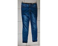 Neuwertige Tom Tailor Denim Jeans, Modell Nela, extra skinny