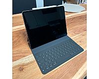 iPad Pro 12.9 (2020) + Smart Keyboard + Pencil - kaum gebraucht