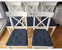 6 Ingolf Stühle Ikea weiß und fünf Sitzkissen Justina grau