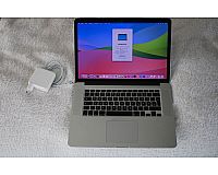 Apple Macbook Pro 15,4" Retina 2,4Ghz i7 256GB SSD 8GB OSX 14.2
