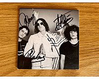 We Are Judas Album mit Autogramm
