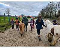 Kindergeburstag auf dem Ponyhof - zum Geburtstag echtes Ponyglück