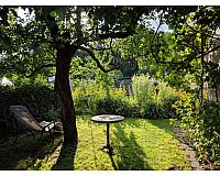 Bio-Kleingarten mit gemauerter Laube in Brandenburg/Havel