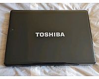 TOSHIBA SATELLITE P300 - 251 ( 17 Zoll )