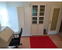 Möbliertes Zimmer (14 qm) ab sofort in HH-Pinneberg frei