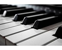 Klavierunterricht/Piano Lessons
