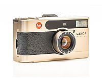 Leica Minilux – Analoge 135mm Point & Shoot Kamera