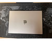 Apple MacBook Pro M1 16" (2021) (QWERTY)