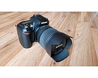 Nikon D90 mit Obj. 18-105 mm, in OVP mit Lowepro-Kameratasche