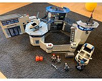 Polizeistation, kleine und große von Playmobil