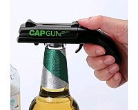 Cap Gun Spass Flaschenöffner Pistole schwarz grün Kronkorken neu