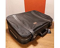 Koffer (2 Koffer je 15,-- EUR)