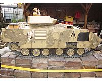 Bradley Panzer Modell 1:6 kein Leo