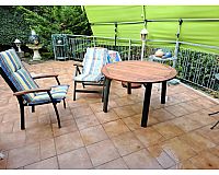 Gartenmöbel mit Tisch und 6 Stühlen