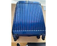 Piquadro suitcase