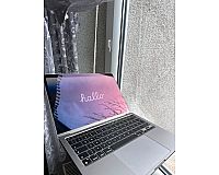 Macbook Pro 13" M2