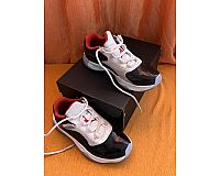 Air Jordan 11 CMFT Low Schuh für ältere Kinder